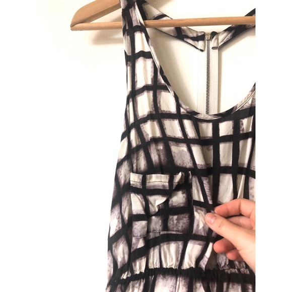 Doki Geki Women’s S dress - Picture 2 of 4